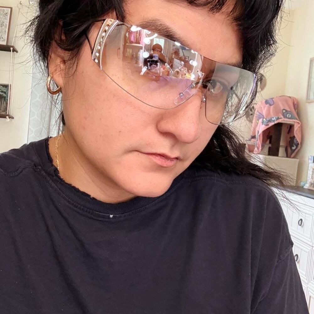 White oversized Y2k rimless shield sunglasses 2000s glam mcbling cybercore cyber - Picture 7 of 7